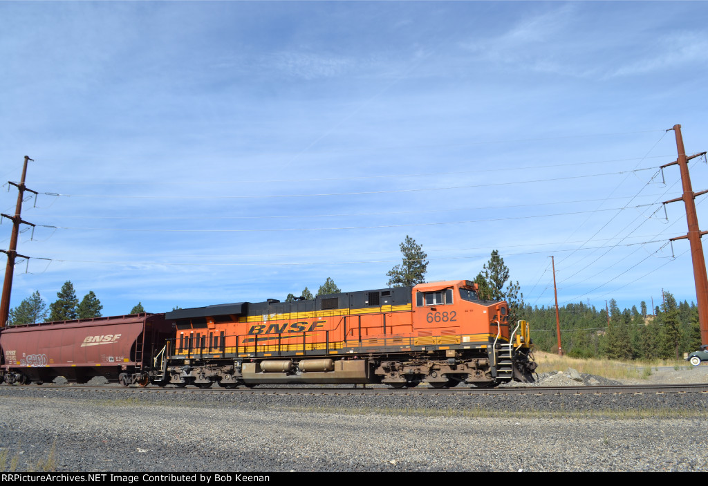 BNSF 6682